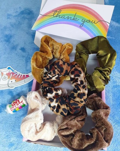 Lucky dip scrunchie box - lucky,